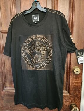 Black Short-Sleeve Tee with Bronze Medallion Graphic